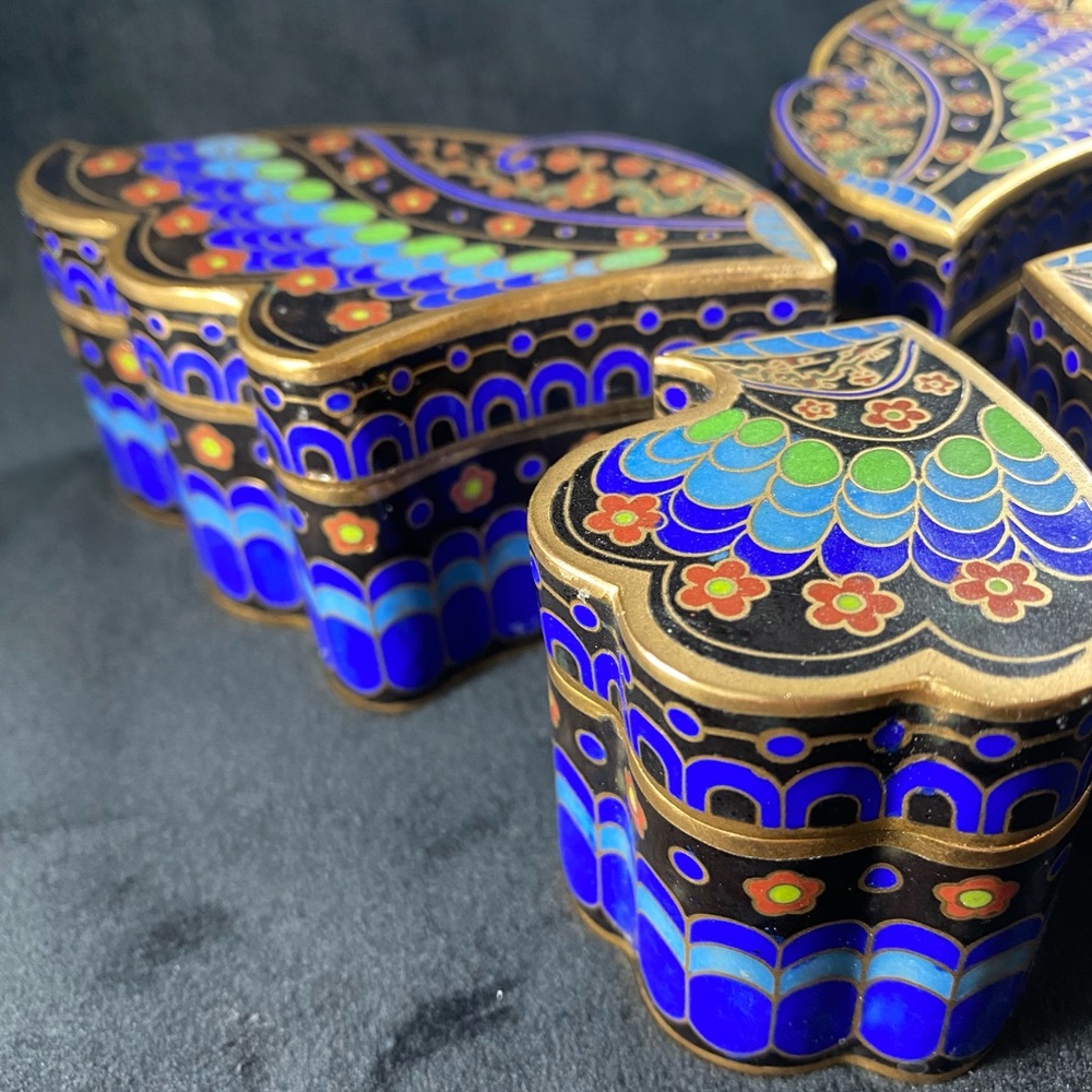 Vintage cloisonné butterfly puzzle box - Picture 4 of 7